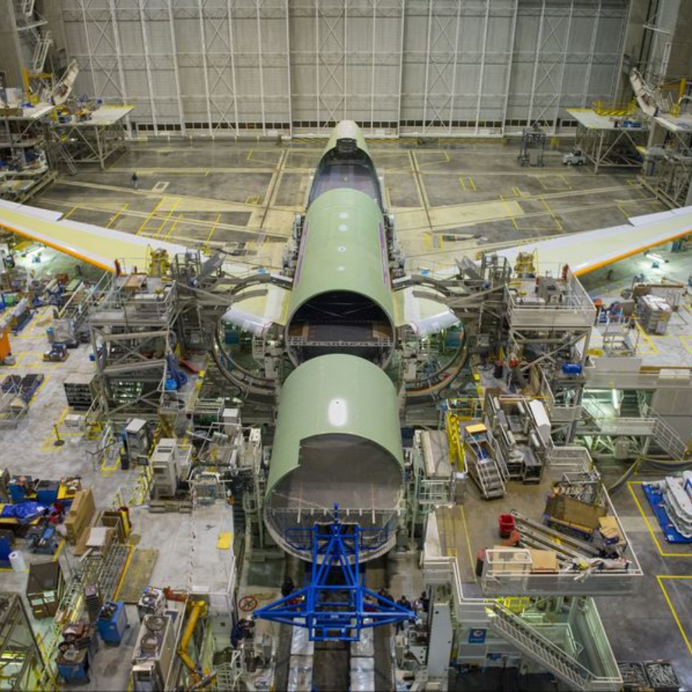 L'Histoire et la Construction des Avions : Une Épopée Technique et Humaine