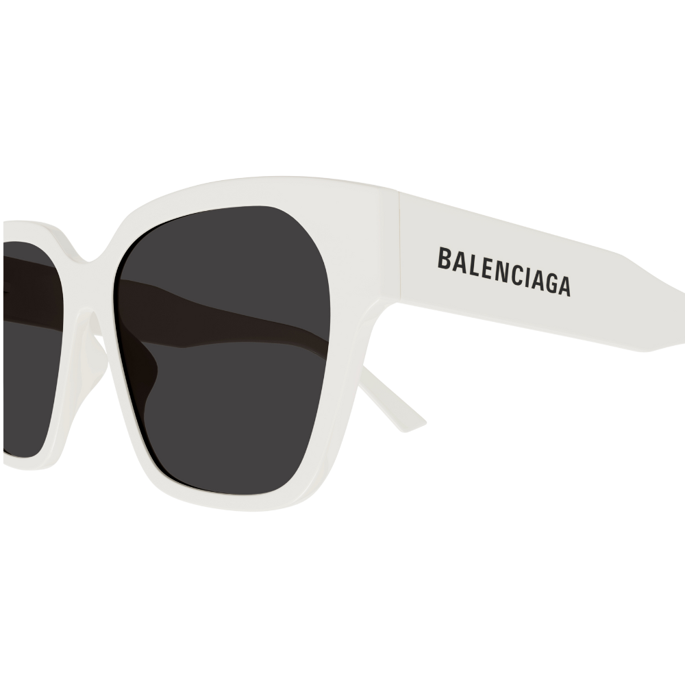 BALENCIAGA_BB0215SA_003_IVOIRE_OPTICAL_AIRLINES