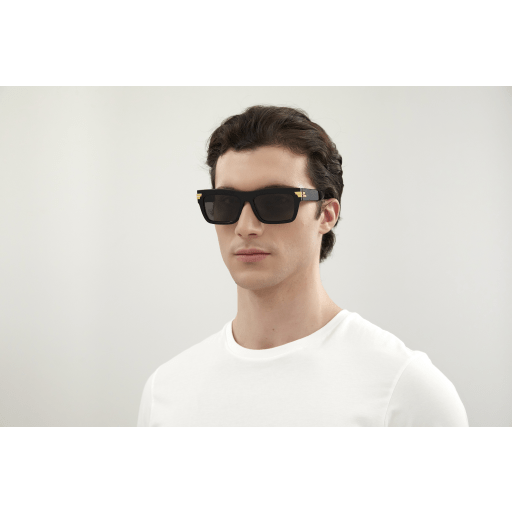 BOTTEGA_VENETA_BV1058S_NOIR_OPTICAL_AIRLINES